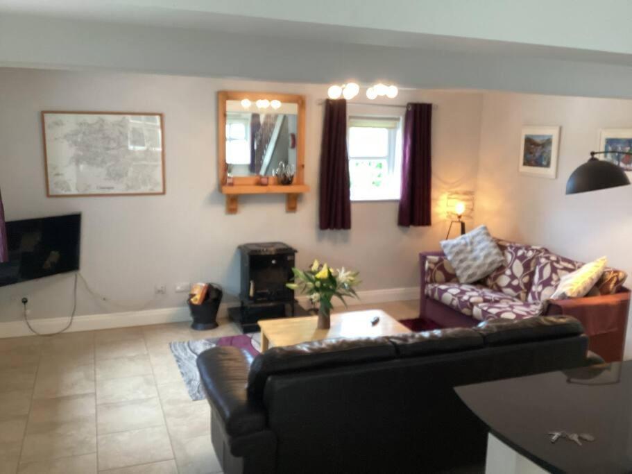 Roundstone Retreats Abbys Cottage Exterior photo